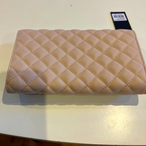 NWT Soulfina Collection Taupe Arlana PETA Approved Vegan Wallet ✨ 8” x 5” - Picture 2 of 5